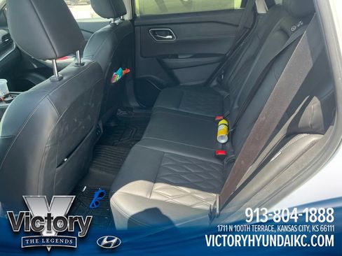 Used 2024 Nissan Rogue Platinum w/ Platinum Premium Package AWD/4WD image 10