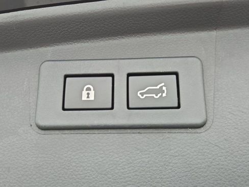 Used 2023 Subaru Outback Limited AWD/4WD image 31