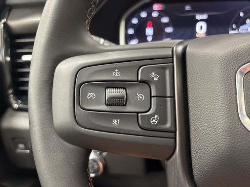 Used 2025 GMC Sierra 2500 AT4 w/ AT4 Preferred Package image 41