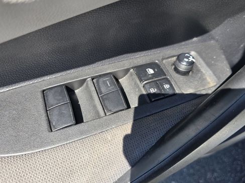 Certified 2022 Toyota Corolla LE FWD image 22