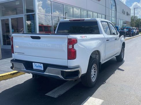 Used 2024 Chevrolet Silverado 1500 W/T w/ WT Value Package AWD/4WD image 9