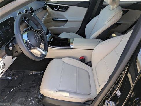 Used 2023 Mercedes-Benz C 300 4MATIC Sedan image 16