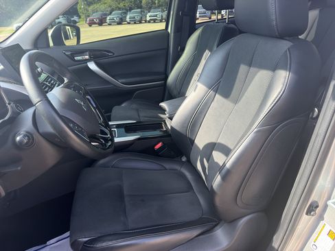 Used 2024 Mitsubishi Eclipse Cross SE AWD/4WD image 9
