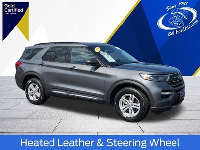 Certified 2022 Ford Explorer XLT w/ Equipment Group 202A