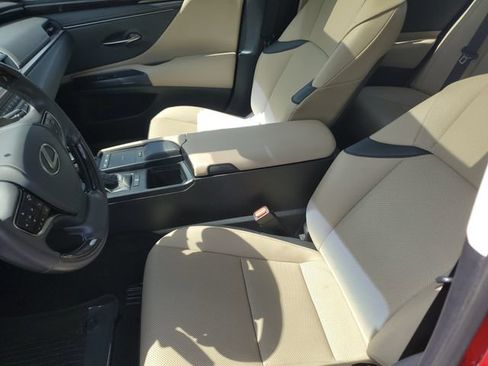 Used 2021 Lexus ES 250 w/ Premium Package AWD/4WD image 16
