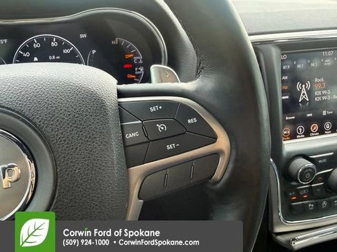Used 2018 Jeep Grand Cherokee Limited AWD/4WD image 24