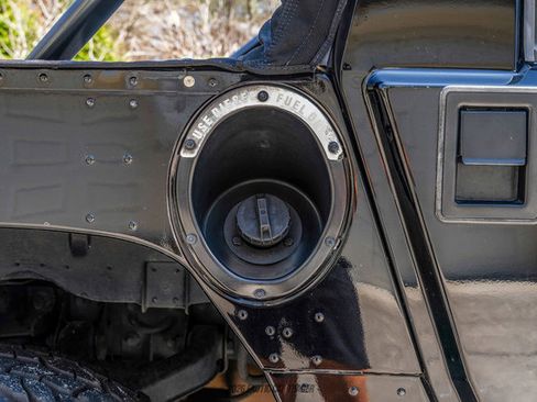 Used 1996 HUMMER H1 4-Door Open Top image 90