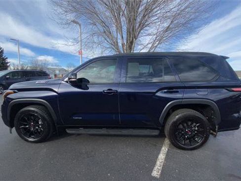 Certified 2024 Toyota Sequoia Limited image 5