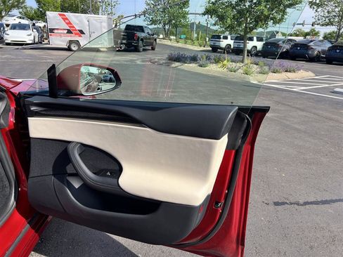 Used 2026 Tesla Model S Plaid image 13