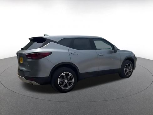 Used 2025 Chevrolet Blazer LT FWD image 15