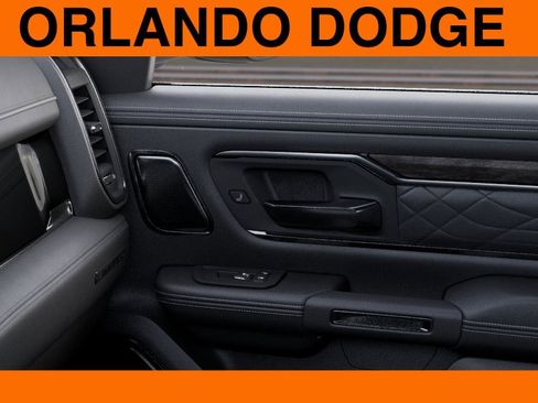 New 2025 RAM 1500 Limited AWD/4WD image 25