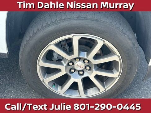 Used 2022 GMC Canyon Denali AWD/4WD image 14