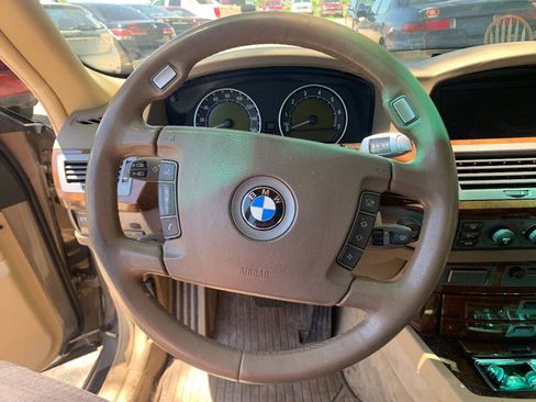 Used 2004 BMW 745Li RWD image 12
