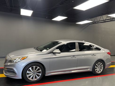 Used 2016 Hyundai Sonata Sport image 2