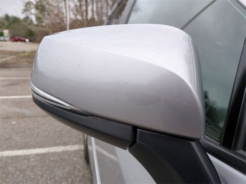 Used 2023 Toyota RAV4 XLE Premium image 12