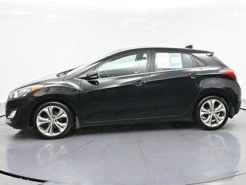 Used 2013 Hyundai Elantra GT w/ Style Pkg FWD image 4