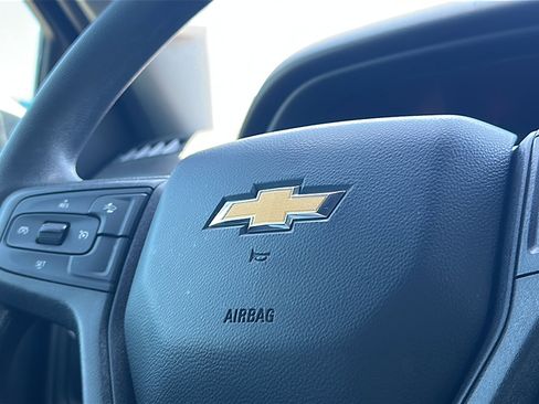 Used 2023 Chevrolet Silverado 1500 Custom image 28