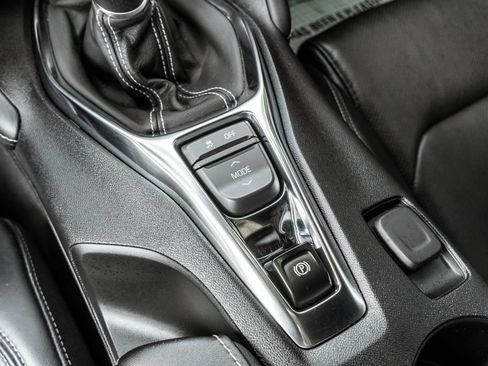 Used 2019 Chevrolet Camaro SS RWD image 21