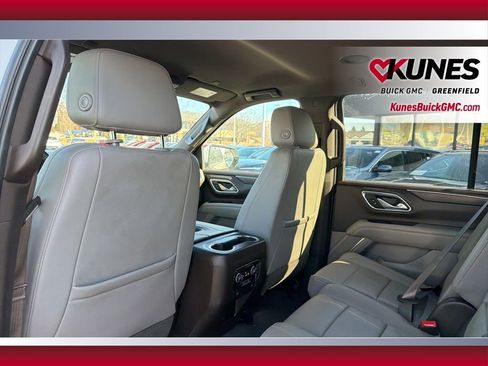 Used 2021 Chevrolet Tahoe LT image 36