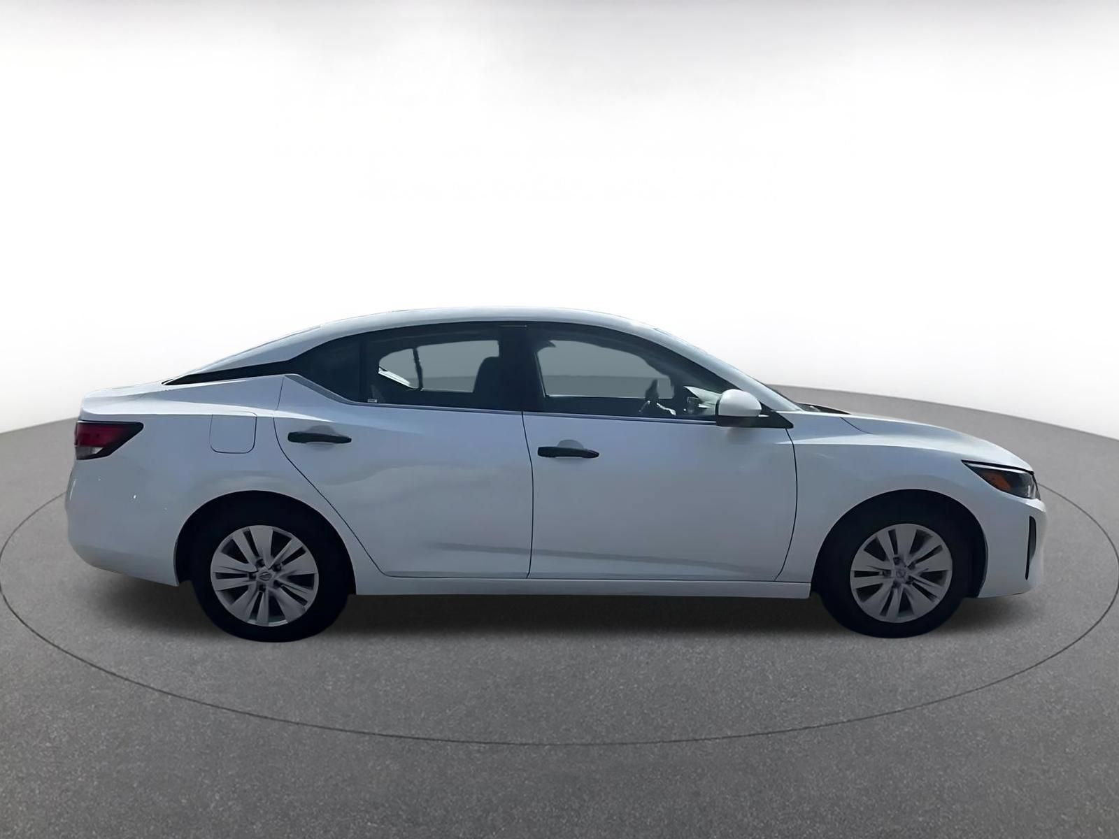 Used 2025 Nissan Sentra S FWD image 15