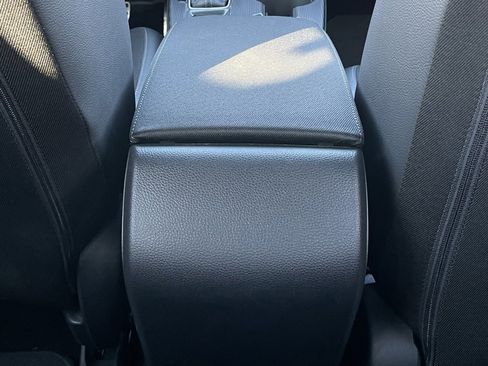 Used 2025 Honda Civic Sport image 25