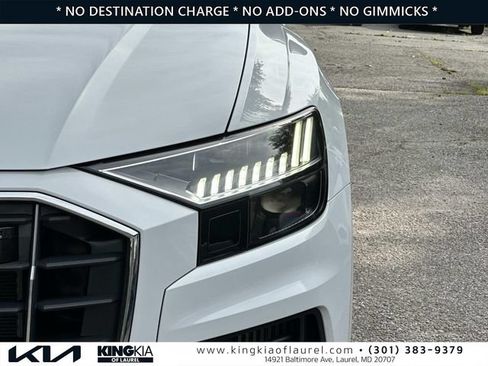 Used 2023 Audi Q8 Premium Plus AWD/4WD image 28