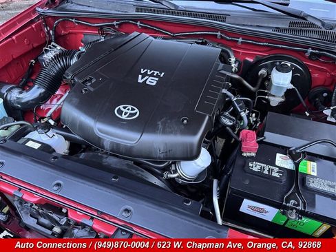 Used 2005 Toyota Tacoma PreRunner image 24