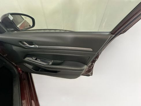 Used 2023 Nissan Altima 2.5 SV image 30