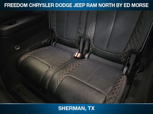 Used 2022 Jeep Grand Cherokee L Summit w/ Advanced Protech Group IV AWD/4WD image 22