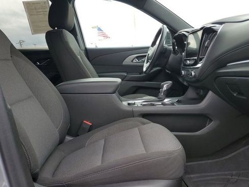 Certified 2023 Chevrolet Traverse LT FWD image 26