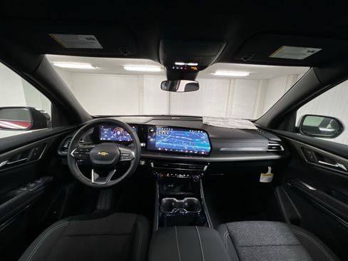 New 2025 Chevrolet Traverse LT image 20