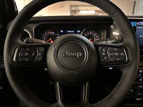New 2026 Jeep Gladiator Sport AWD/4WD image 21