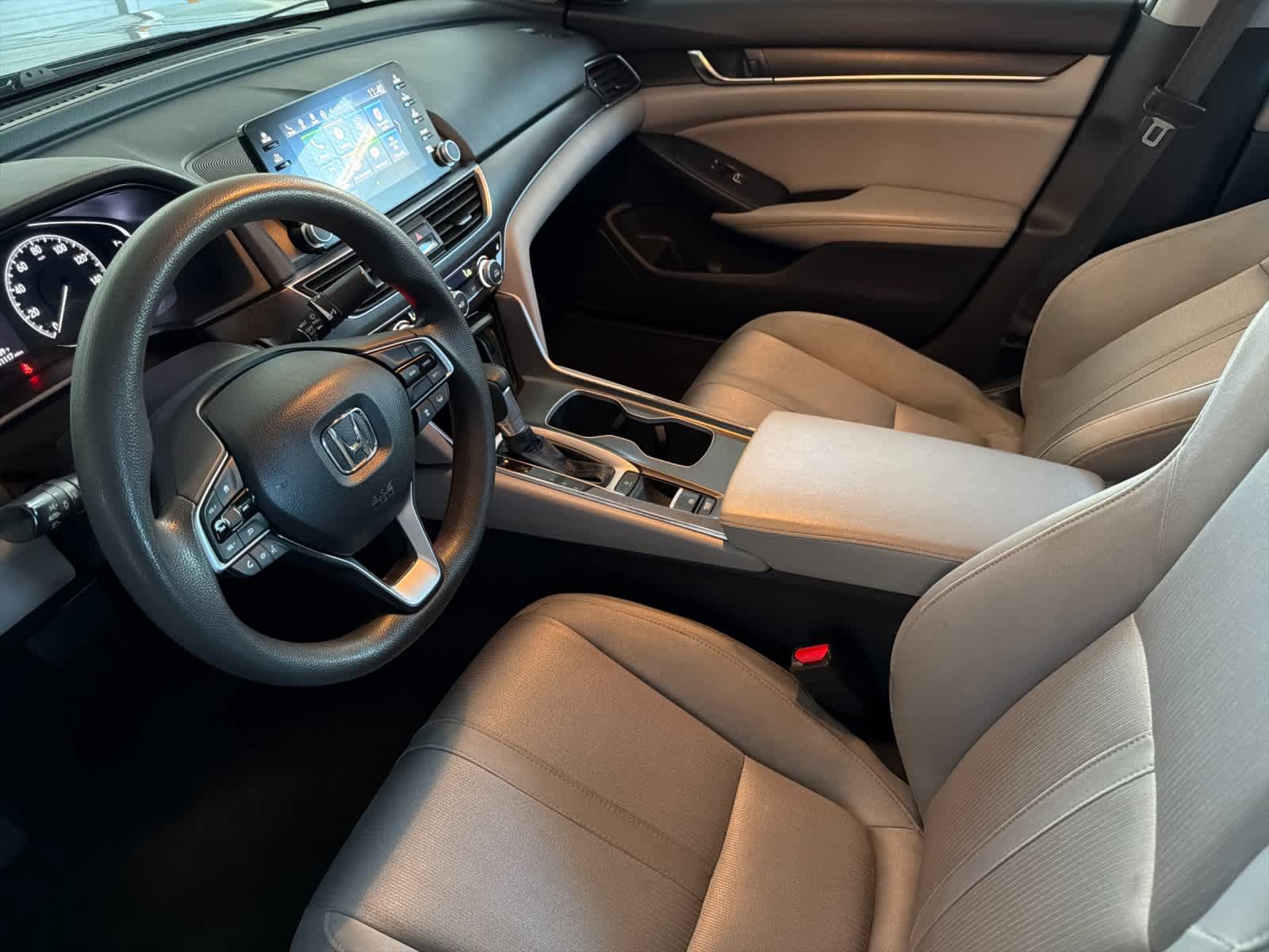 Used 2019 Honda Accord EX image 11