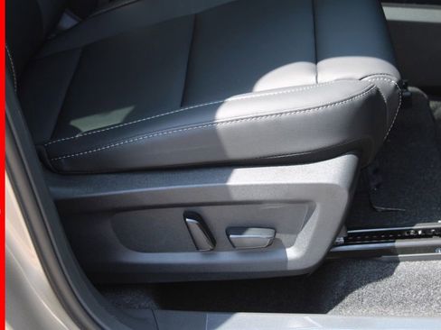 New 2025 Nissan Murano SL image 13