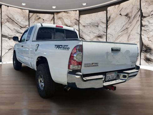 Used 2012 Toyota Tacoma 2WD Access Cab w/ SR5 Pkg image 8