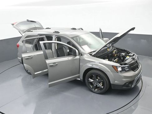 Used 2020 Dodge Journey Crossroad image 75