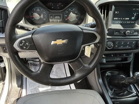 Used 2017 Chevrolet Colorado W/T w/ Custom Special Edition RWD image 11