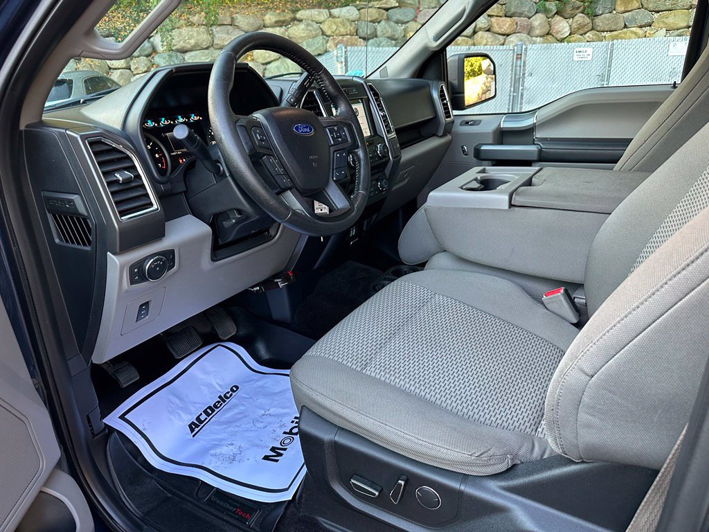 Used 2016 Ford F150 XLT w/ Equipment Group 302A Luxury AWD/4WD image 19