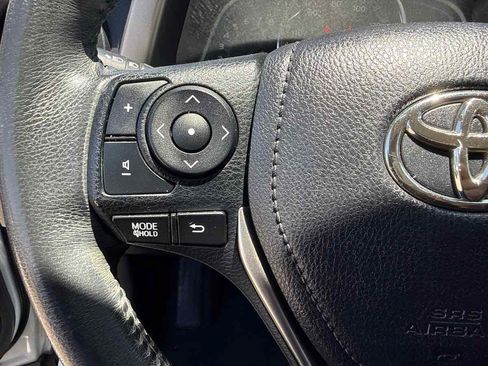 Used 2014 Toyota RAV4 Limited w/ Technology Package FWD image 40