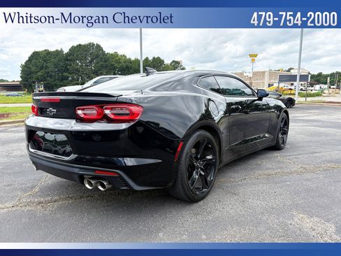 Used 2021 Chevrolet Camaro LT RWD image 6