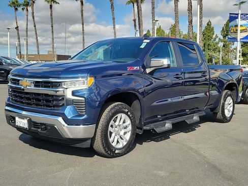 Used 2023 Chevrolet Silverado 1500 LT AWD/4WD image 33
