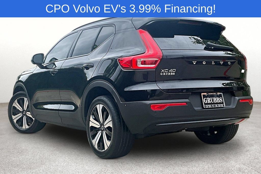 Used 2023 Volvo XC40 Recharge Plus AWD/4WD image 16