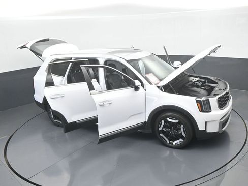 Used 2024 Kia Telluride S w/ S Sunroof Package FWD image 73