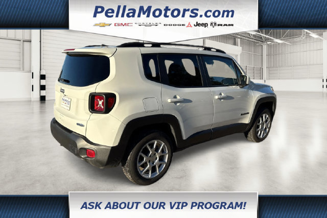Used 2021 Jeep Renegade Latitude w/ Convenience Group AWD/4WD image 3