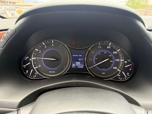 Used 2018 INFINITI QX80 4WD w/ Driver Assistance Package image 15