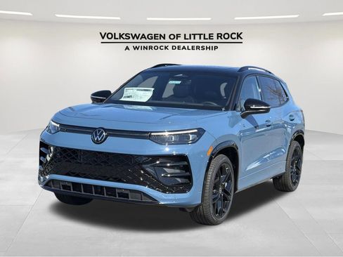 New 2026 Volkswagen Tiguan SE R-Line FWD image 1