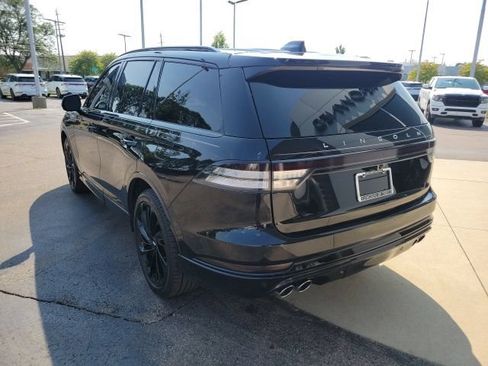 Certified 2025 Lincoln Aviator Reserve w/ Equipment Group 201A AWD/4WD image 18