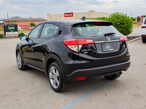 Used 2022 Honda HR-V LX image 7
