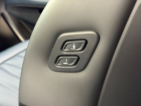 Used 2024 Kia EV9 GT-Line image 40