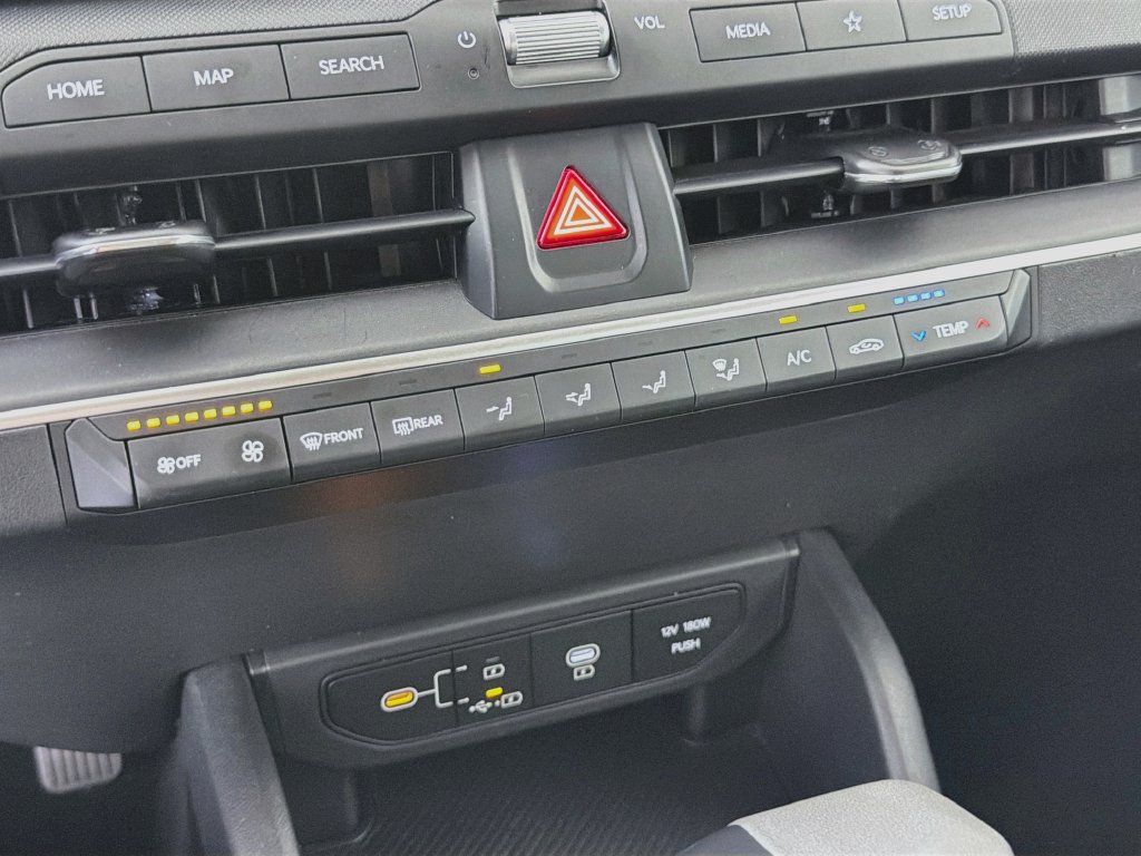 Used 2025 Kia K4 FWD image 20